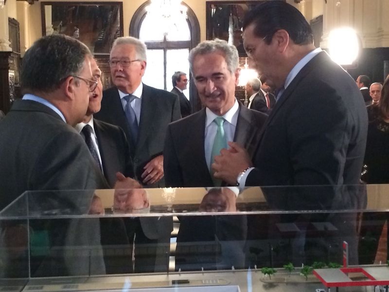 FCC signa el contracte per construir el Metro de Lima