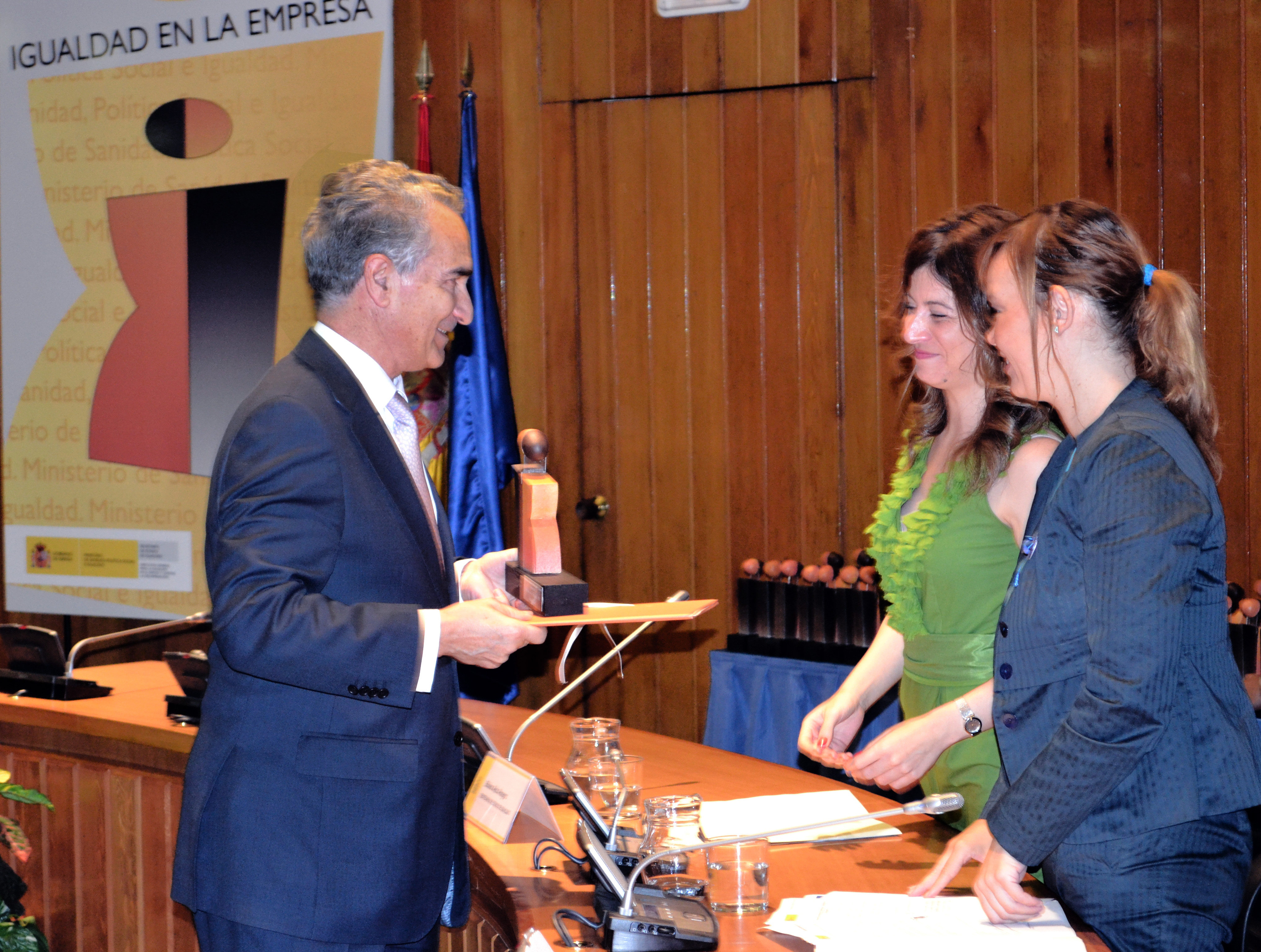 Aqualia recibe el distintivo de  Igualdad en la Empresa  concedido por el Ministerio de Sanidad