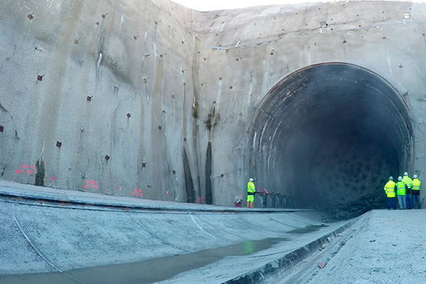 FCC Construcción realiza el cale del túnel de Bolaños en la Línea de Alta Velocidad Madrid-Galicia