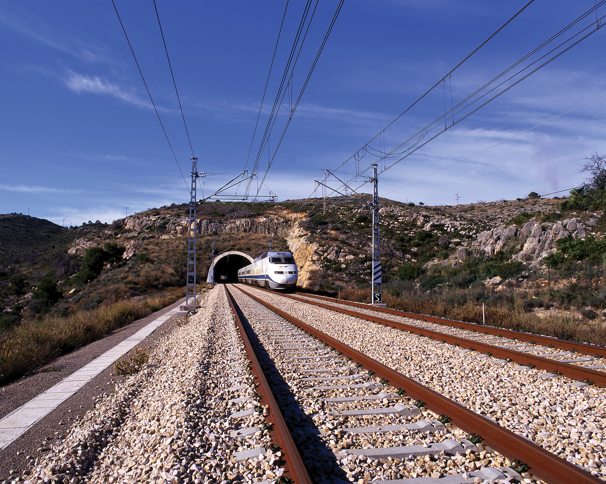 FCC construirá un tramo del AVE en Castellón por 83 millones de euros