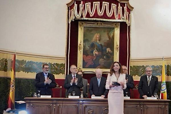 Esther Koplowitz y su Fundación distinguidas como Socio Protector de Honor por la Real Academia Nacional de Medicina de España