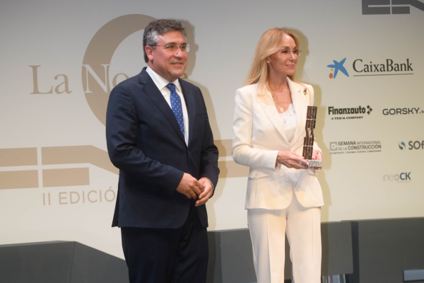 Esther Alcocer Koplowitz recibe el Premio de Honor de la CNC a toda su trayectoria profesional